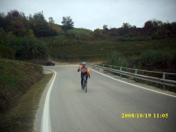foto a cisterna in d#3C5136