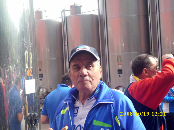 foto a cisterna prem#3C5174